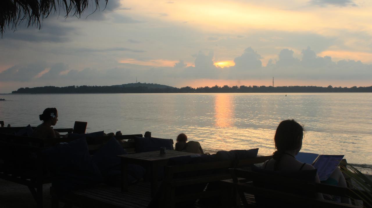 Matahari Bungalow 3 Hotel Gili Air Exterior foto